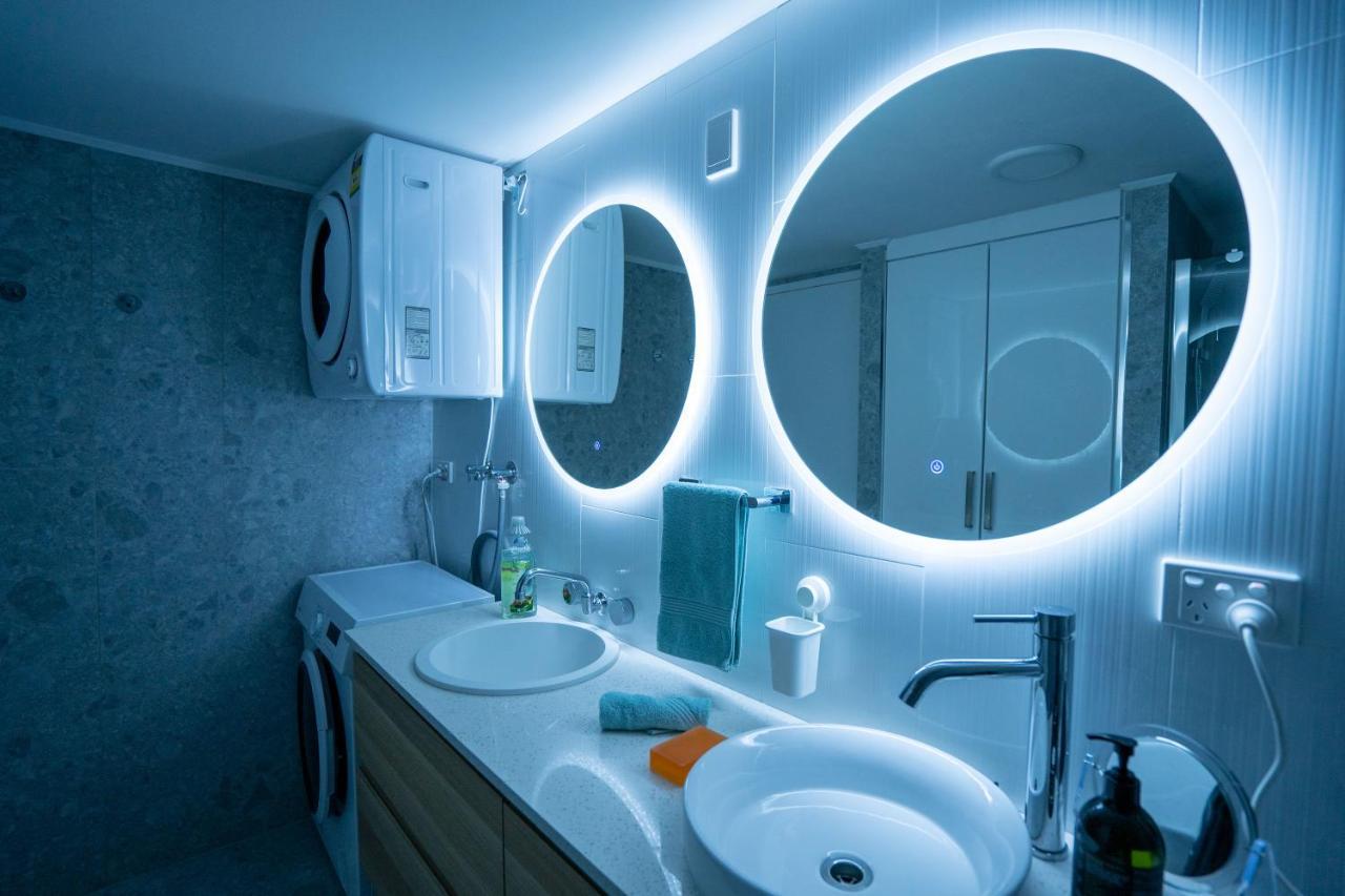 Large Surfers Paradise Apartment With Fantastic Views Χρυσή Ακτή Εξωτερικό φωτογραφία