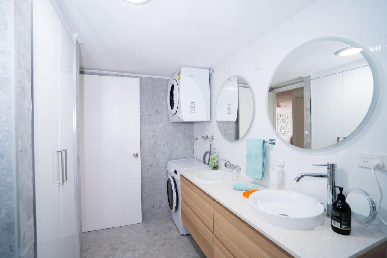 Large Surfers Paradise Apartment With Fantastic Views Χρυσή Ακτή Εξωτερικό φωτογραφία