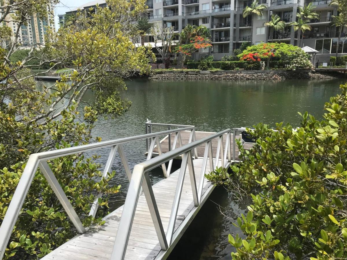 Large Surfers Paradise Apartment With Fantastic Views Χρυσή Ακτή Εξωτερικό φωτογραφία